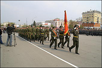 9 мая 2009 г., Барнаул   Парад Победы в Барнауле