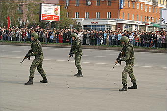 9 мая 2009 г., Барнаул   Парад Победы в Барнауле