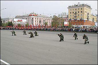 9 мая 2009 г., Барнаул   Парад Победы в Барнауле