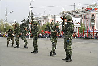 9 мая 2009 г., Барнаул   Парад Победы в Барнауле