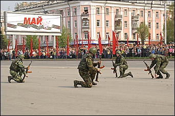 9 мая 2009 г., Барнаул   Парад Победы в Барнауле