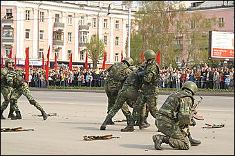 9 мая 2009 г., Барнаул   Парад Победы в Барнауле