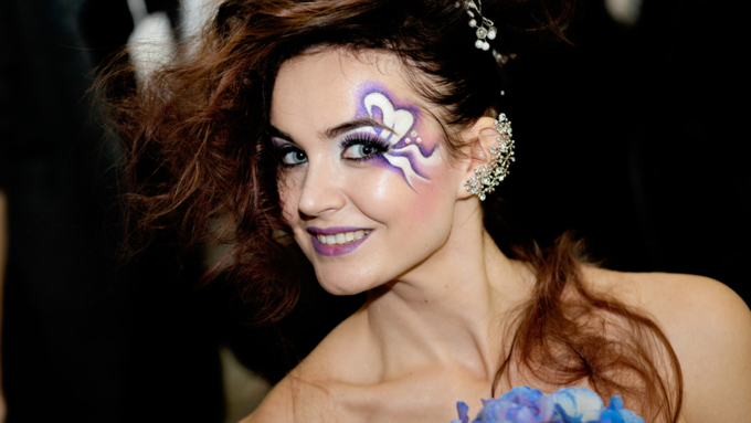 6 октябрь 2016 г., Барнаул &copy; Амител Вячеслав Мельников   Невесты в завитках: конкурс стилистов на выставке "Индустрия красоты" в Барнауле