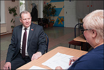 22 май 2016 г., Барнаул   Праймериз в Барнауле 