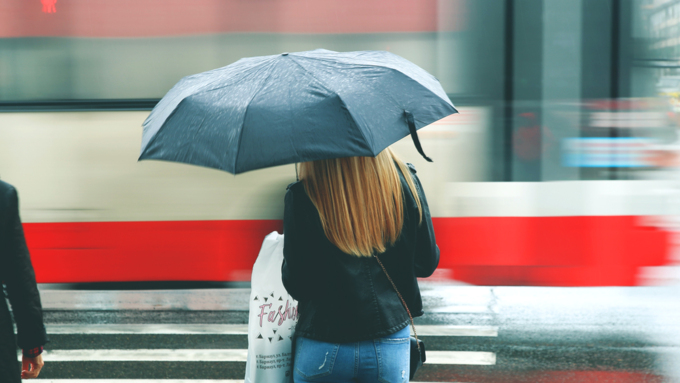 24 августа 2018 г., Барнаул. Екатерина Смолихина   Дождь в городе: уличные фотографии Барнаула