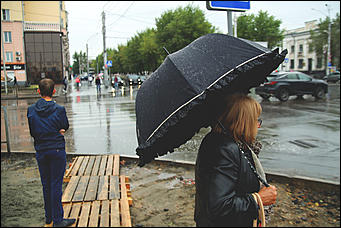 24 августа 2018 г., Барнаул. Екатерина Смолихина   Дождь в городе: уличные фотографии Барнаула