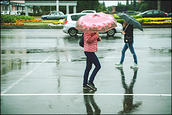 24 августа 2018 г., Барнаул. Екатерина Смолихина   Дождь в городе: уличные фотографии Барнаула