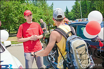 26 июня 2012 г., г. Бийск   Реал-Моторс крупнейший мультибрендовый автосалон в Алтайском крае принял участие в организации дня города Бийска