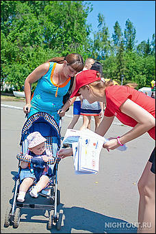 26 июня 2012 г., г. Бийск   Реал-Моторс крупнейший мультибрендовый автосалон в Алтайском крае принял участие в организации дня города Бийска
