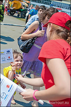 26 июня 2012 г., г. Бийск   Реал-Моторс крупнейший мультибрендовый автосалон в Алтайском крае принял участие в организации дня города Бийска