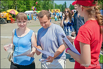 26 июня 2012 г., г. Бийск   Реал-Моторс крупнейший мультибрендовый автосалон в Алтайском крае принял участие в организации дня города Бийска