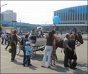 9 мая 2008 г. Барнаул   "Кольцо Победы"