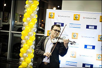    В краевой столице открылся уже второй автоцентр Renault.