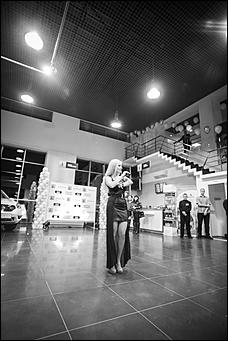    В краевой столице открылся уже второй автоцентр Renault.