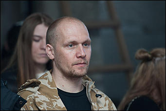 15 май 2016 г., Барнаул  © Амител Вячеслав Мельников   Таланты барнаульского андеграунда. Как проходила закрытая рэп-вечеринка с участием Словетского