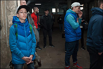 15 май 2016 г., Барнаул  © Амител Вячеслав Мельников   Таланты барнаульского андеграунда. Как проходила закрытая рэп-вечеринка с участием Словетского