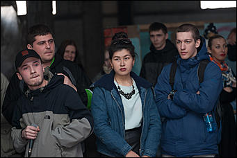 15 май 2016 г., Барнаул  © Амител Вячеслав Мельников   Таланты барнаульского андеграунда. Как проходила закрытая рэп-вечеринка с участием Словетского