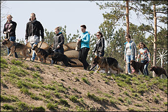 4 май 2016 г., Барнаул   Отступать некуда, позади пл. Сахарова! Вторая репетиция "Битвы за Москву". Фоторепортаж