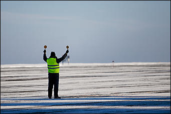24 январь 2017 г., Барнаул © Амител Вячеслав Мельников   Чистота и порядок: где в Барнауле садятся и взлетают самолеты