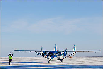 24 январь 2017 г., Барнаул © Амител Вячеслав Мельников   Чистота и порядок: где в Барнауле садятся и взлетают самолеты