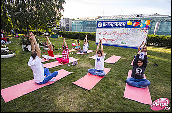    Праздник в стиле Ретро FM