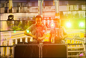    Праздник в стиле Ретро FM