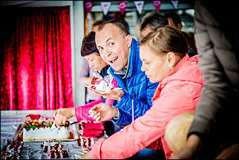 13 августа 2017 г., Барнаул   "Ретро FM Барнаул" с размахом отметило свой день рождения