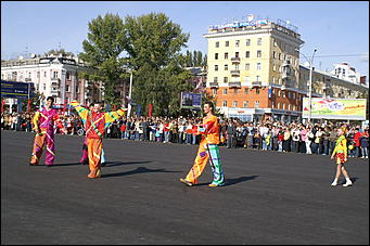 15 сентября 2007 г., Барнаул   Праздничное шествие «Родному краю посвящаем»