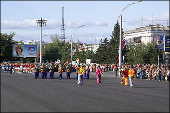 15 сентября 2007 г., Барнаул   Праздничное шествие «Родному краю посвящаем»