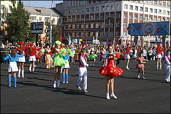 15 сентября 2007 г., Барнаул   Праздничное шествие «Родному краю посвящаем»