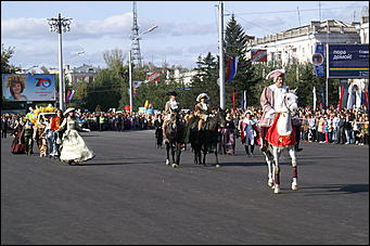 15 сентября 2007 г., Барнаул   Праздничное шествие «Родному краю посвящаем»