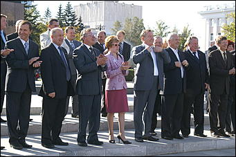 15 сентября 2007 г., Барнаул   Праздничное шествие «Родному краю посвящаем»