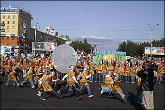15 сентября 2007 г., Барнаул   Праздничное шествие «Родному краю посвящаем»