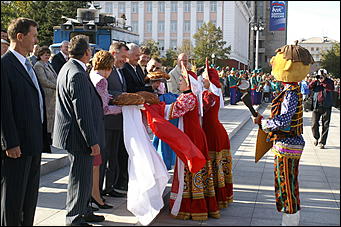 15 сентября 2007 г., Барнаул   Праздничное шествие «Родному краю посвящаем»