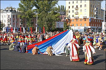 15 сентября 2007 г., Барнаул   Праздничное шествие «Родному краю посвящаем»