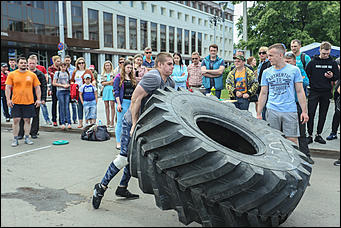 12 июня 2018 г., Барнаул. Екатерина Смолихина   Оркестр у Оби, ГТО и хороводы: День России в Барнауле