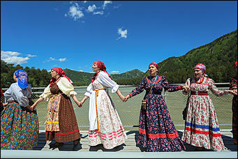 12 июня 2019 г., "Бирюзовая Катунь". Екатерина Смолихина   День России на "Бирюзовой Катуни": закрытие Всероссийского фестиваля традиционной культуры
