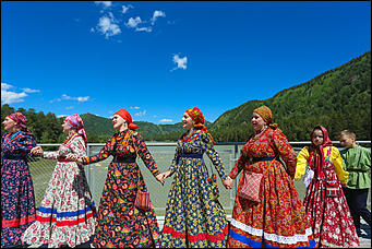 12 июня 2019 г., "Бирюзовая Катунь". Екатерина Смолихина   День России на "Бирюзовой Катуни": закрытие Всероссийского фестиваля традиционной культуры