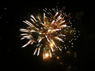 15 сентября 2007 г., Барнаул   Салют в честь 70-летия Алтайского края и Дня Барнаула