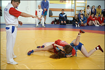 17 ноября 2017 г., Барнаул. Екатерина Смолихина   Самозащита как спорт: в Барнауле отметили Всероссийский день самбо