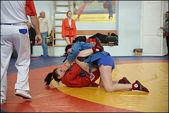 17 ноября 2017 г., Барнаул. Екатерина Смолихина   Самозащита как спорт: в Барнауле отметили Всероссийский день самбо