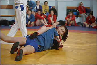 17 ноября 2017 г., Барнаул. Екатерина Смолихина   Самозащита как спорт: в Барнауле отметили Всероссийский день самбо