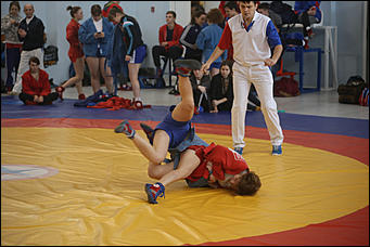 17 ноября 2017 г., Барнаул. Екатерина Смолихина   Самозащита как спорт: в Барнауле отметили Всероссийский день самбо