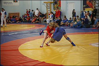 17 ноября 2017 г., Барнаул. Екатерина Смолихина   Самозащита как спорт: в Барнауле отметили Всероссийский день самбо