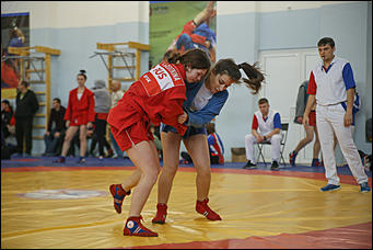 17 ноября 2017 г., Барнаул. Екатерина Смолихина   Самозащита как спорт: в Барнауле отметили Всероссийский день самбо