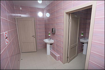 22 января 2019 г., Барнаул. Екатерина Смолихина   Суперсовременная школа с бассейном открылась в Барнауле