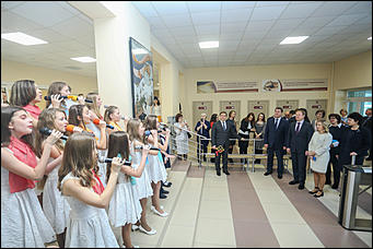 22 января 2019 г., Барнаул. Екатерина Смолихина   Суперсовременная школа с бассейном открылась в Барнауле