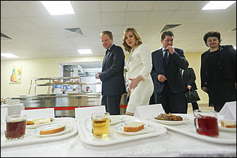 22 января 2019 г., Барнаул. Екатерина Смолихина   Суперсовременная школа с бассейном открылась в Барнауле