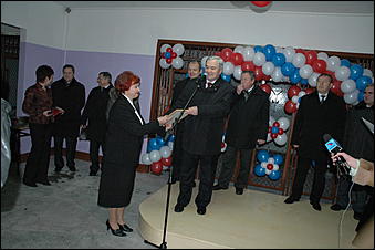 30 ноября 2005 г., Барнаул   Открытие новой общеобразовательной школы 