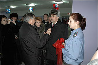 30 ноября 2005 г., Барнаул   Открытие новой общеобразовательной школы 